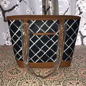 City Chic in Dash of Plaid Pebble